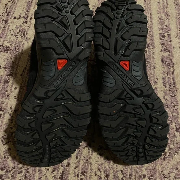 Women’s Salomon climatherm winter boots size 9.5 - Picture 3 of 5